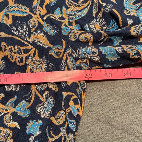 Lucky Brand Boho Navy Paisley Faux Wrap Peplum Blouse Long Sleeve Ruffle Neck XL - Picture 7 of 10